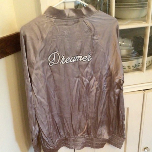 Womens Taupe Satin Dreamer Bomber Jacket sz medium bust 23” flat - Picture 5 of 6